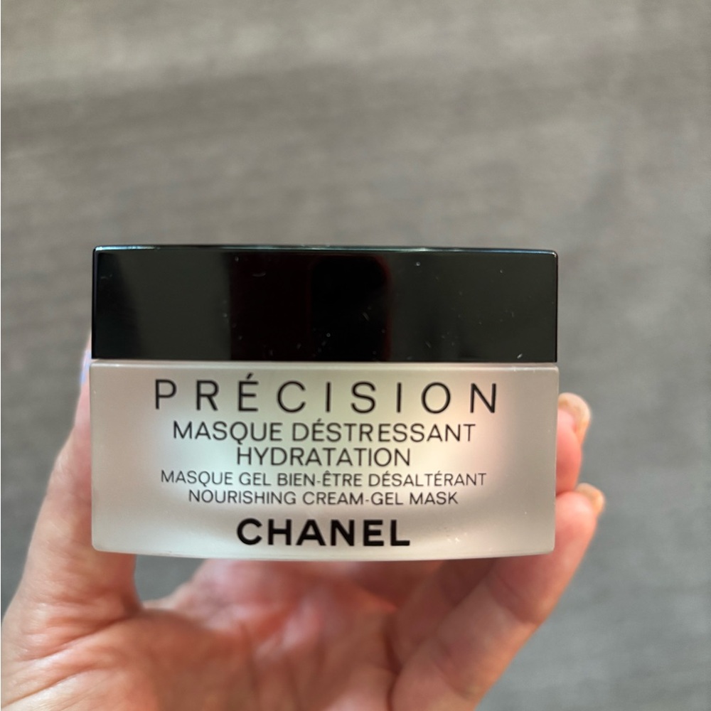 CHANEL Précision Hydration Gel Mask - Black and White